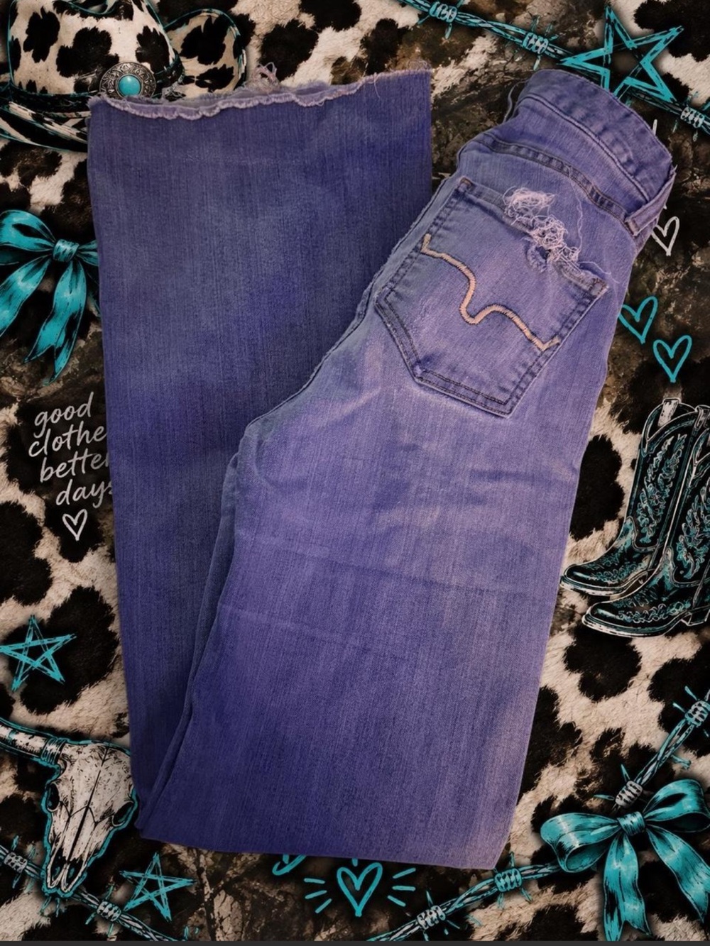 Kimes Ranch with Distressed Pocket